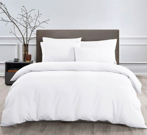 Duvet Cover Apollo White Micro Fiber, made of micro fiber, comes in single, queen, and king sizes, with two pillows in a nice decorated room